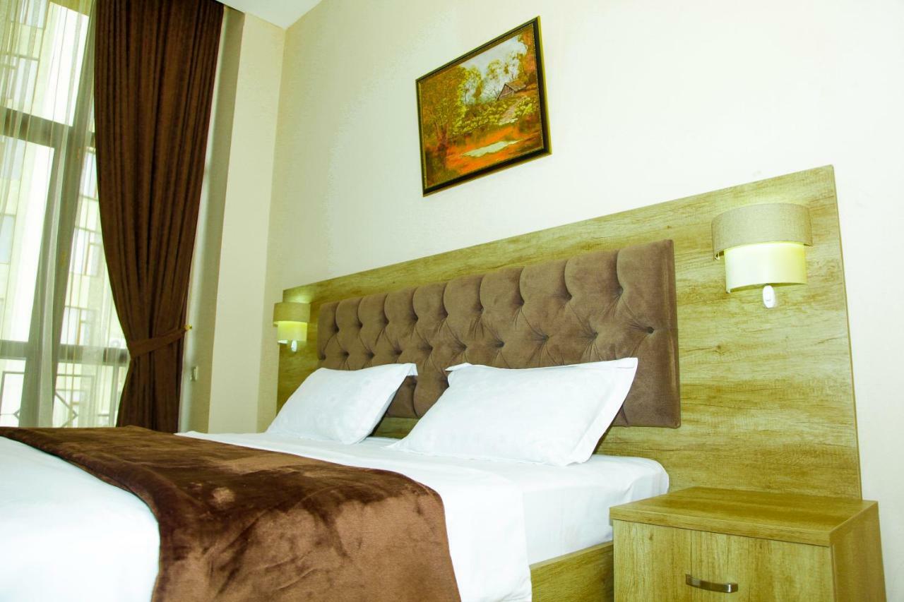 Hotel Grand Sugdidi Exterior foto